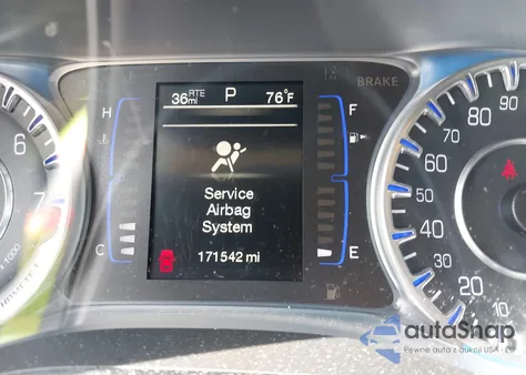 2015 Chrysler 200 Lx из США, поврежденный, VIN 1C3CCCFBXFN563927